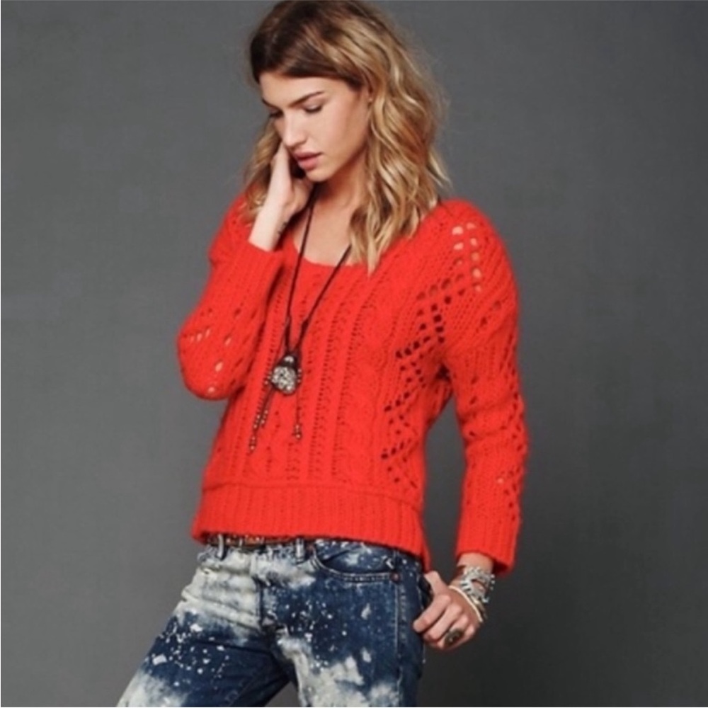Free People Red Crew Neck Cable Knit Sweater Small